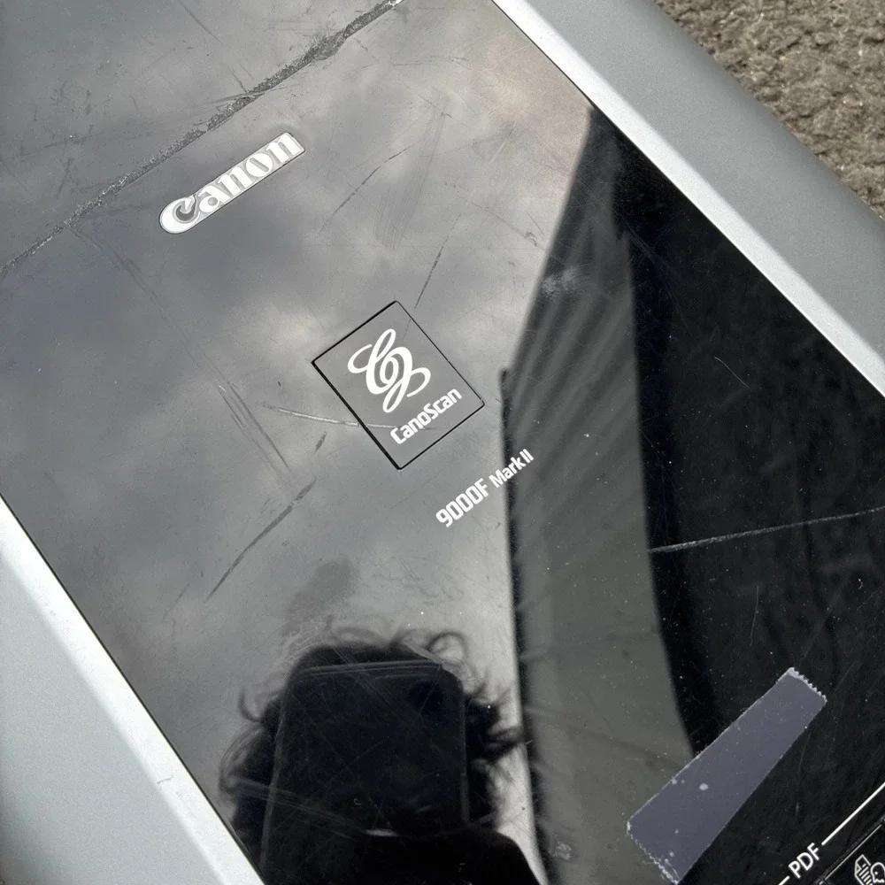 Canon 9000F MarkII CanoScan Flatbed Scanner Color Image Scanner - UNTESTED !!!